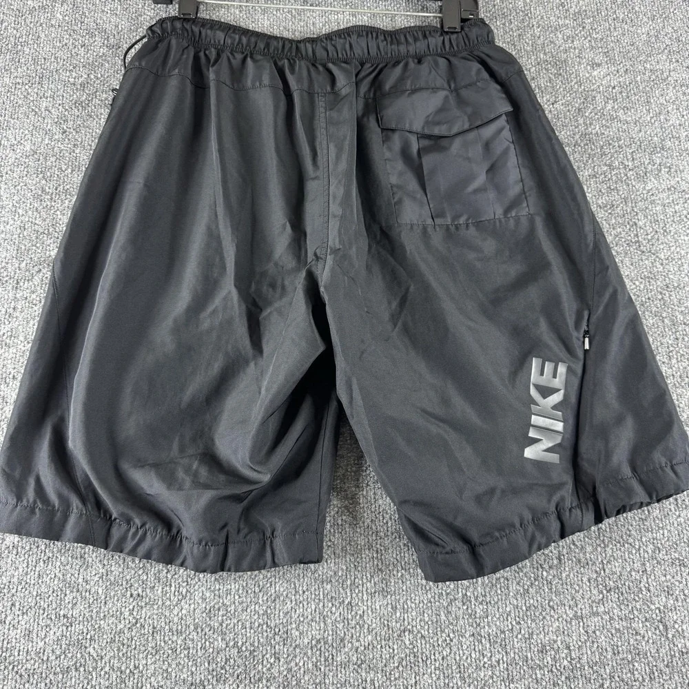 Nike Swim Shorts Mens L Black 11 Inseam Board Trunks Beach Logo Pockets